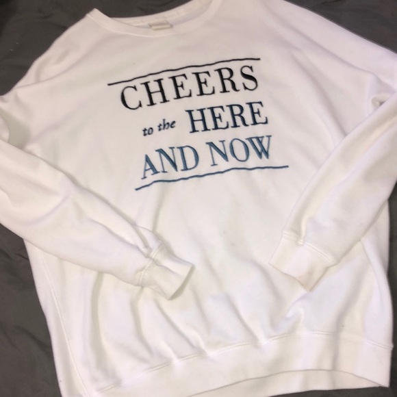 Abercrombie & Fitch Sweaters - EUC A&F Oversized Embroidered Crewneck M/L